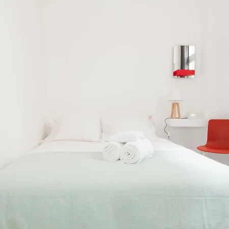 Bnbnook - Cozy 2br Steps From Seine & Notre-dame *